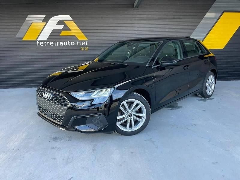 Preto Usado 2022 Audi A3 Sportback e-tron Citadino | € 26.250 (Preço justo) - Imagem 1/4