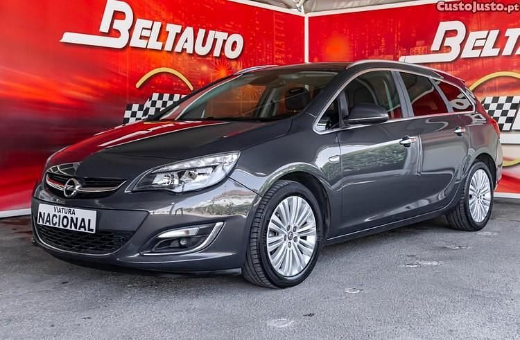 Cinza Usado 2013 Opel Astra Carrinha | € 8.300 (Caro) - Imagem 1/1