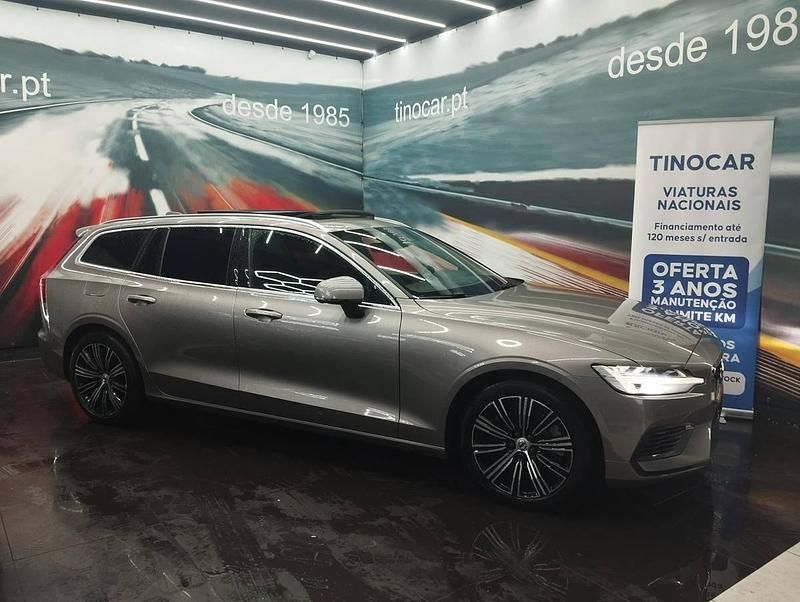 Usado Volvo V60 340 HP (250 kW) 2022 Cinzento Carrinha