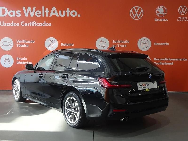 Usado BMW 318 Sport Line 150 HP (110 kW) 2022 Preto metalizado Carrinha