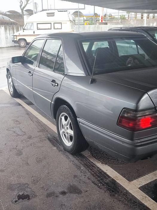 Usado Mercedes E250 1995 Sedan