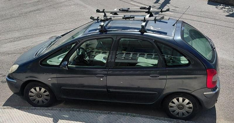 Usado 2005 Citroën Xsara Picasso Monovolume | € 2.100 (Preço justo) - Imagem 1/1