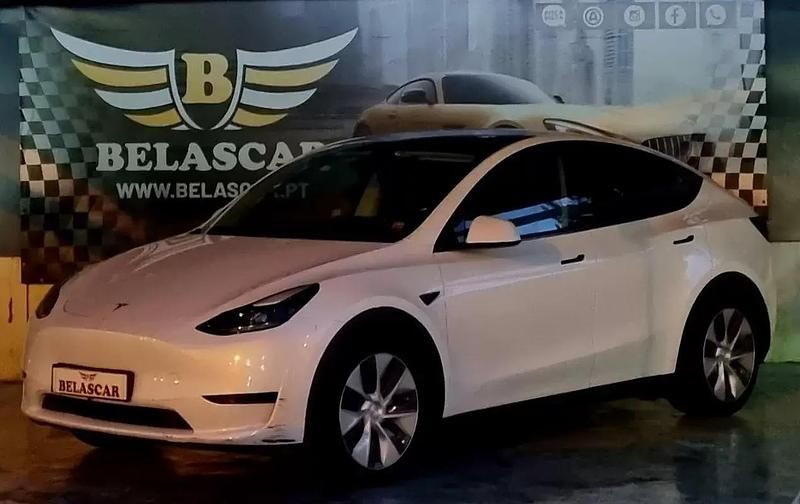 Branco Usado 2023 Tesla Model Y SUV | € 31.900 (Bom preço) - Imagem 1/4