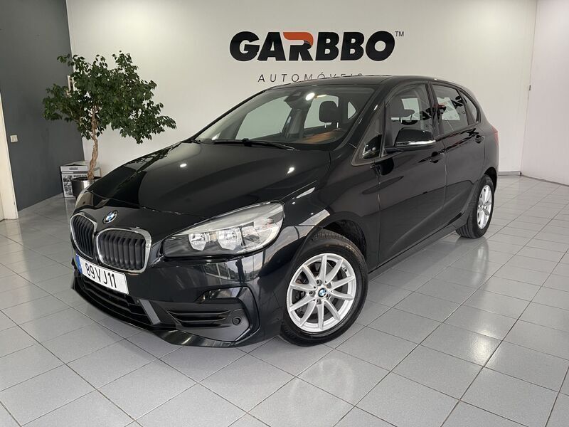 Preto Usado 2018 BMW 216 Active Tourer Advantage Monovolume | € 18.500 (Preço justo) - Imagem 1/4