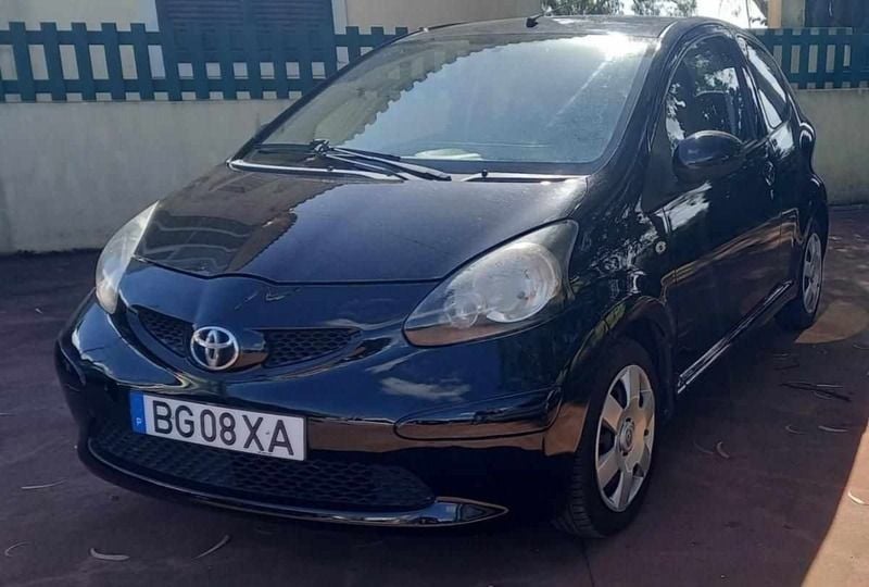 Preto Usado 2007 Toyota Aygo Sport Citadino | € 4.990 (Caro) - Imagem 1/4