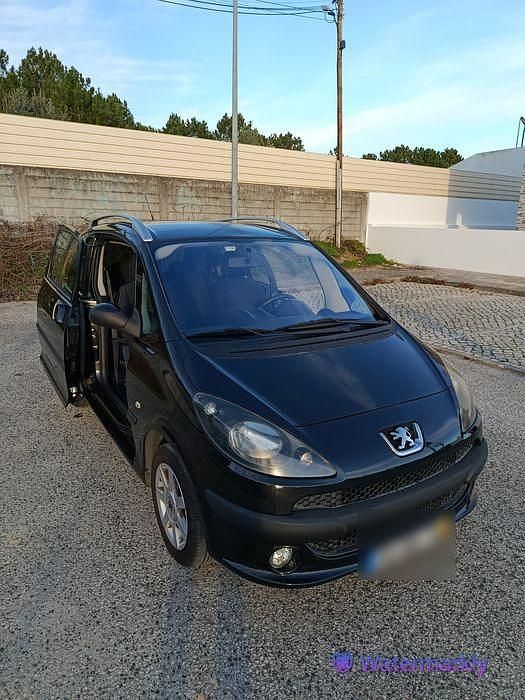 Usado Peugeot 1007 2003 Monovolume