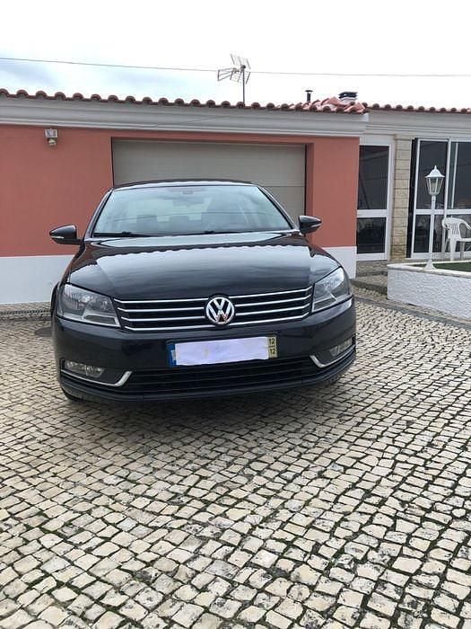 Usado 2012 VW Passat Sedan | € 6.400 (Bom preço) - Imagem 1/4