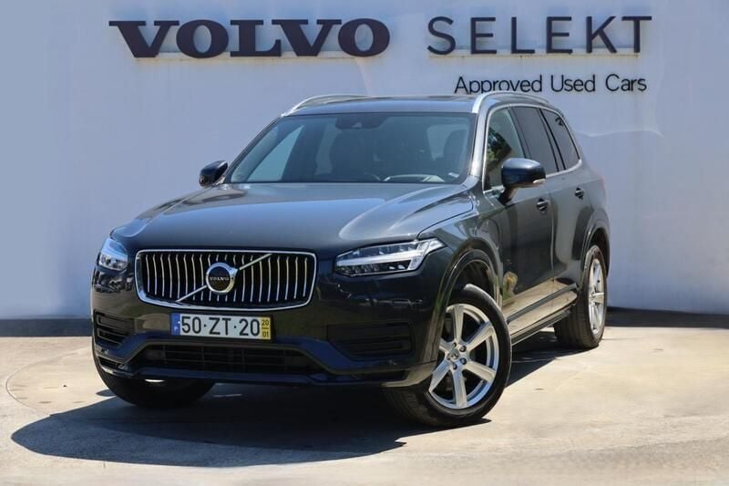Cinza Usado 2020 Volvo XC90 Momentum SUV | € 48.400 (Preço justo) - Imagem 1/4