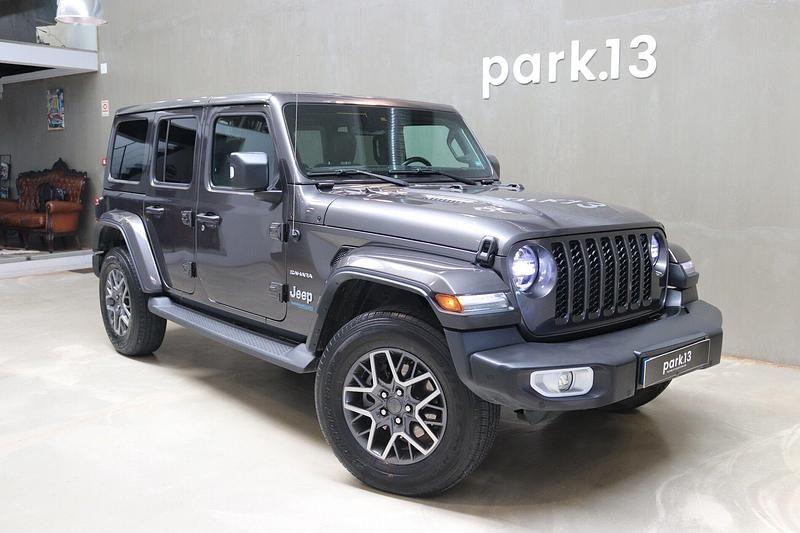 Cinza Usado 2022 Jeep Wrangler Sahara SUV | € 63.500 (Preço justo) - Imagem 1/4