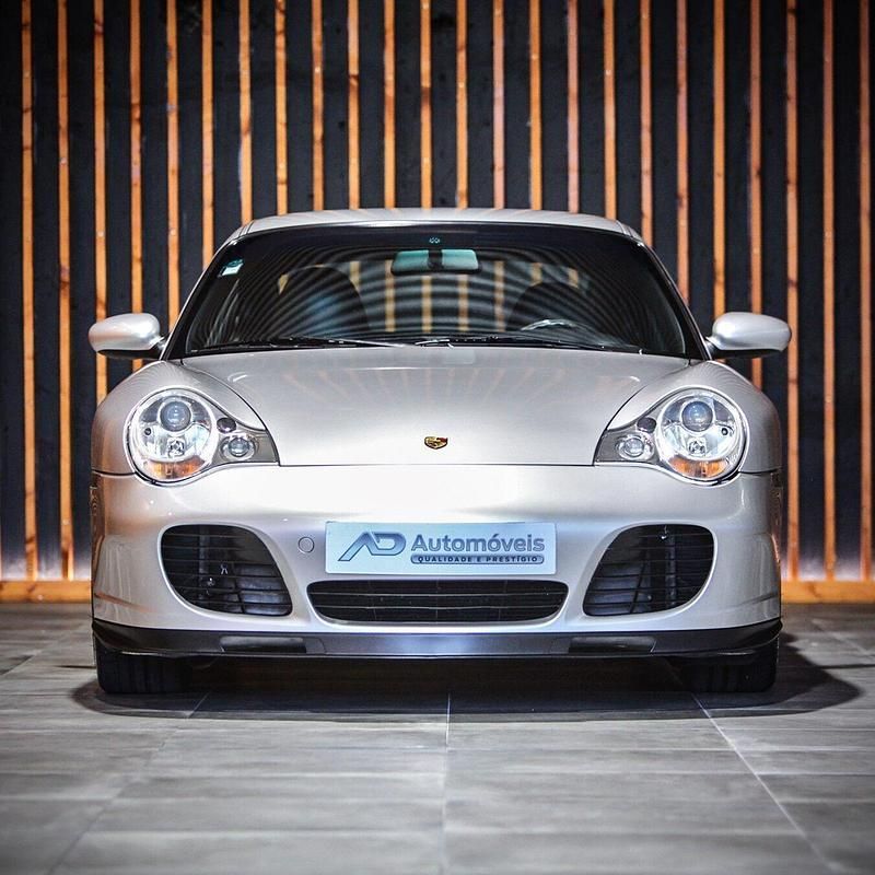 Cinza Usado 2002 Porsche 911 Carrera Coupé | € 89.900 - Imagem 1/4