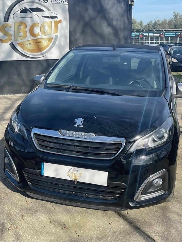 Preto Usado 2016 Peugeot 108 Allure Citadino | € 9.500 (Preço justo) - Imagem 1/4