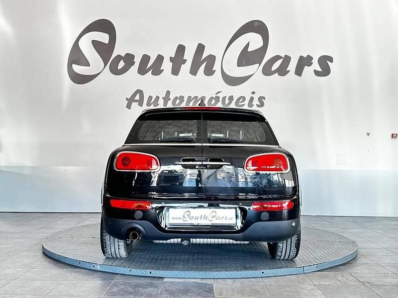 Usado Mini Clubman 102 HP (75 kW) 2019 Preto Carrinha