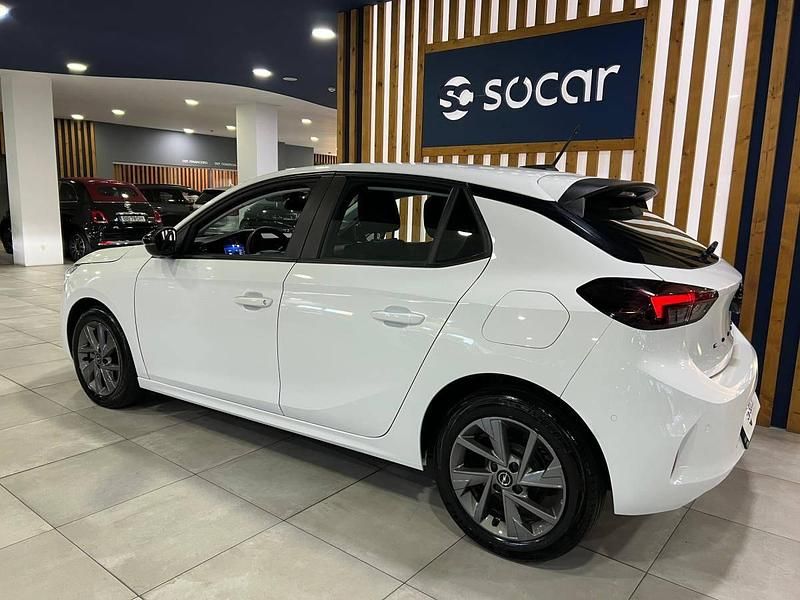 Usado Opel Corsa Edition 100 HP (73 kW) 2025 Preto Citadino