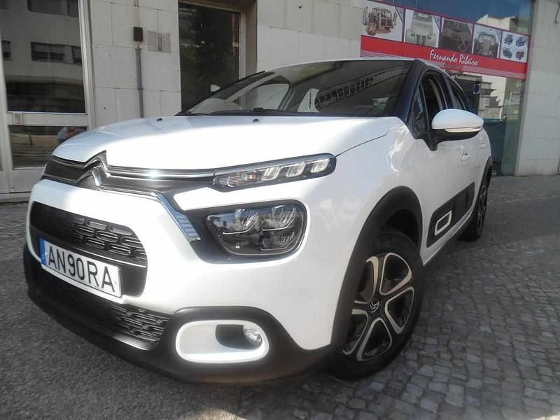 Branco Usado 2022 Citroën C3 PureTech Citadino | € 12.950 (Preço justo) - Imagem 1/4