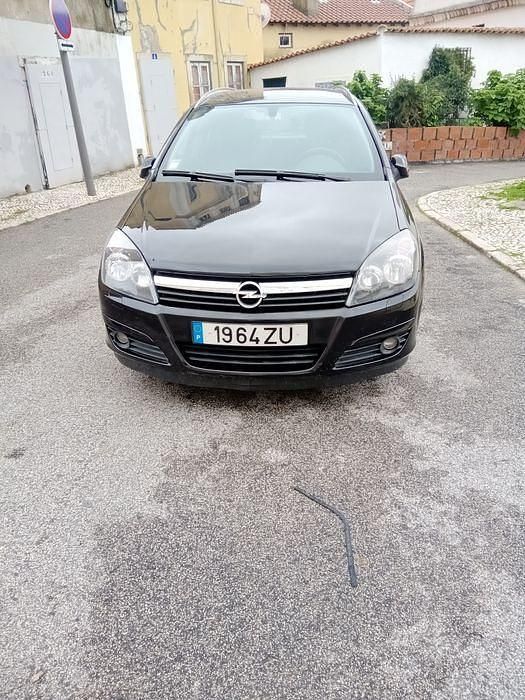Usado 2005 Opel Astra Carrinha | € 2.370 (Preço justo) - Imagem 1/4