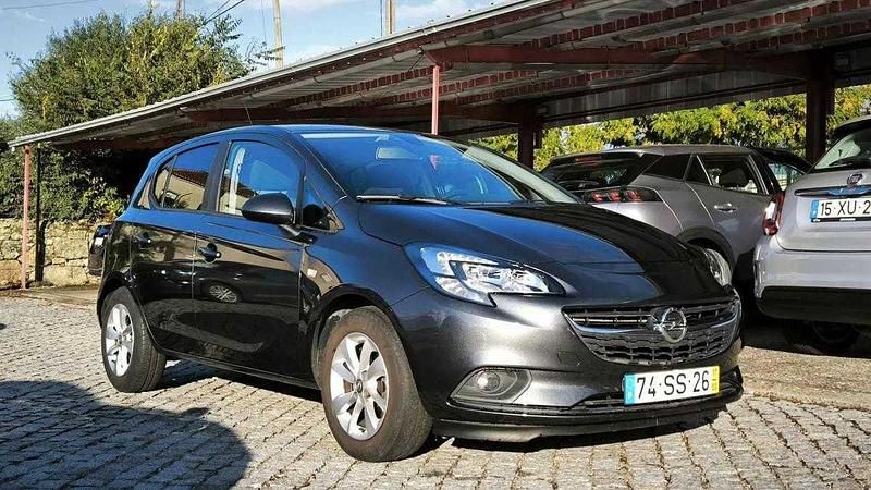 Usado Opel Corsa Dynamic 90 HP (66 kW) 2017 Preto Citadino