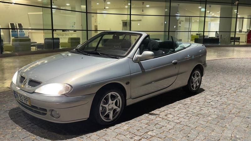 Usado 2001 Renault Mégane Cabrios | € 2.990 - Imagem 1/4