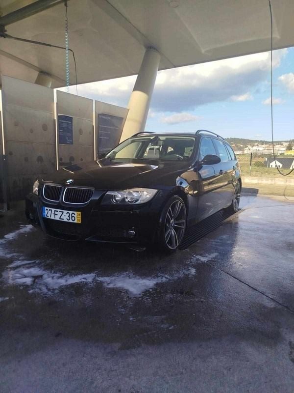 Preto Usado 2008 BMW 320 Carrinha | € 8.500 (Bom preço) - Imagem 1/4