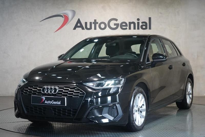 Usado Audi A3 110 HP (80 kW) 2021 Preto Carrinha