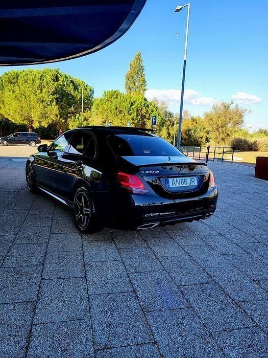 Usado 2020 Mercedes C300e AMG Sedan | € 28.950 (Preço elevado) - Imagem 1/4