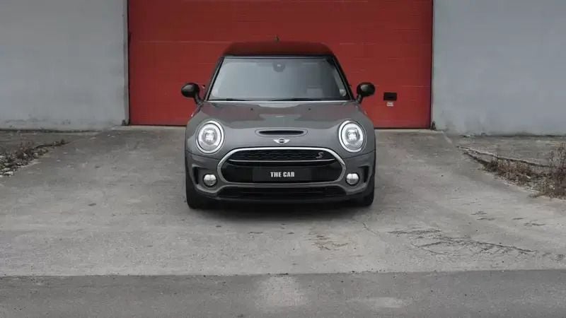 Usado Mini Cooper SD Clubman 190 HP (139 kW) 2018 Cinzento Carrinha