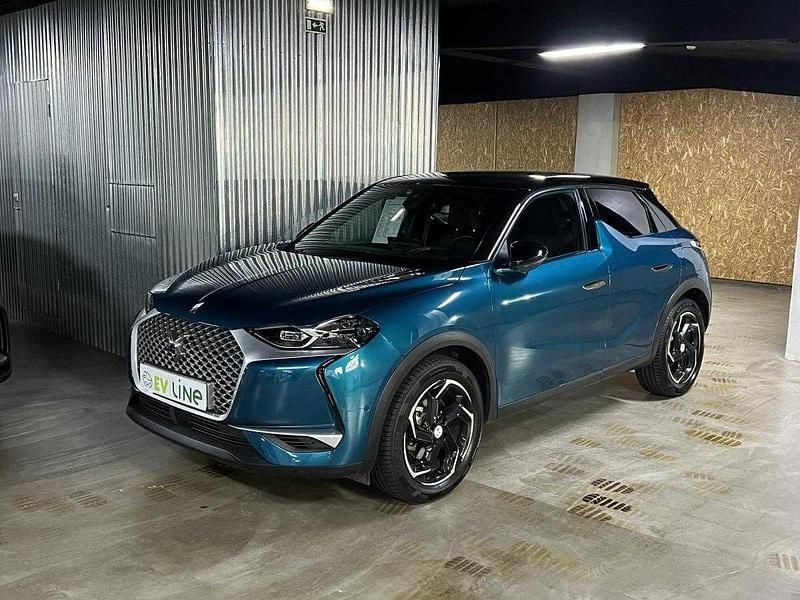 Azul Usado 2022 DS Automobiles DS3 Crossback E-Tense Bastille SUV | € 19.900 (Preço justo) - Imagem 1/4
