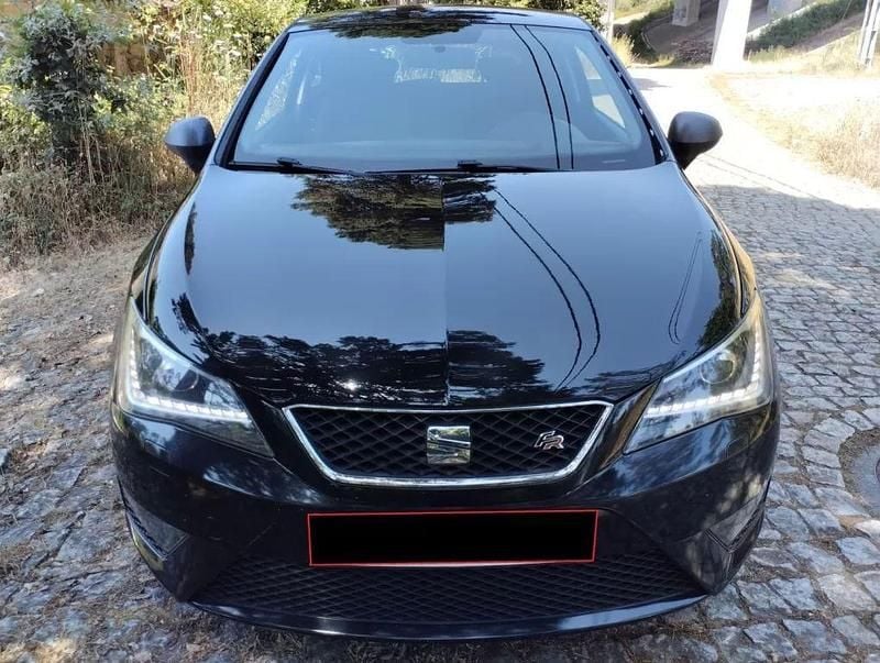 Preto Usado 2014 Seat Ibiza SC FR Citadino | € 11.950 (Super Preço) - Imagem 1/4