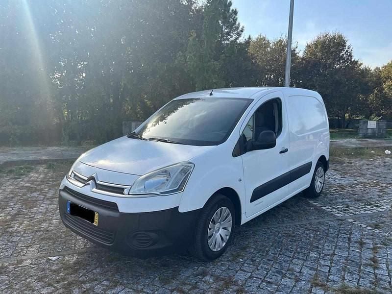 Branco Usado 2012 Citroën Berlingo Carrinha | € 6.900 (Preço justo) - Imagem 1/4