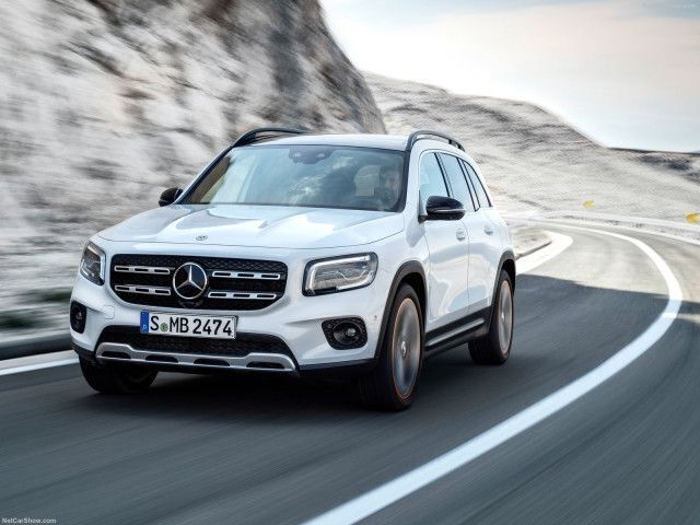 Usado Mercedes GLB200 Progressive 163 HP (119 kW) 2022 Branco SUV