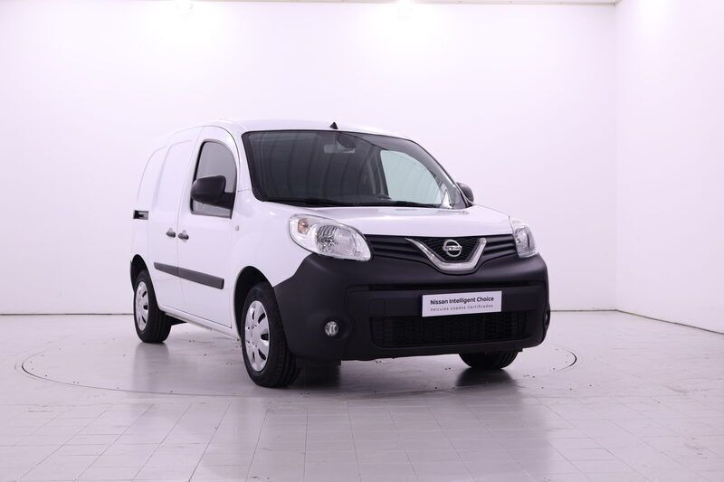 Undefined Usado 2022 Nissan NV250 Van | € 14.990 - Imagem 1/4