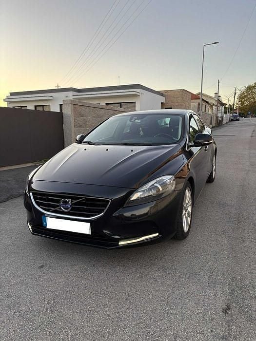Usado 2014 Volvo V40 Sedan | € 11.500 (Bom preço) - Imagem 1/4