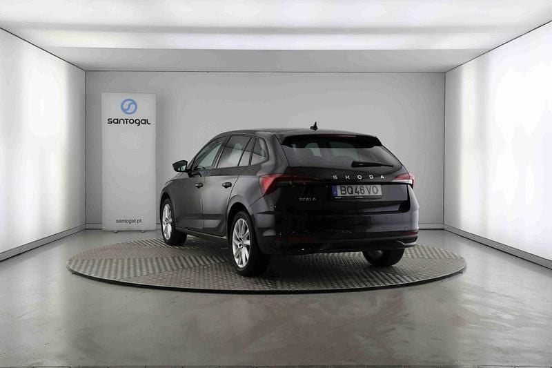 Usado Skoda Scala Selection 116 HP (85 kW) 2025 Preto Citadino