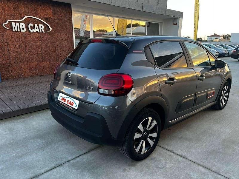 Usado Citroën C3 83 HP (61 kW) 2021 Cinzento Citadino