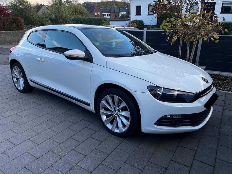 Branco Usado 2009 VW Scirocco R-line Coupé | € 16.990 (Preço elevado) - Imagem 1/4