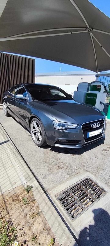 Cinzento Usado 2012 Audi A5 Coupé | € 17.500 (Preço justo) - Imagem 1/4