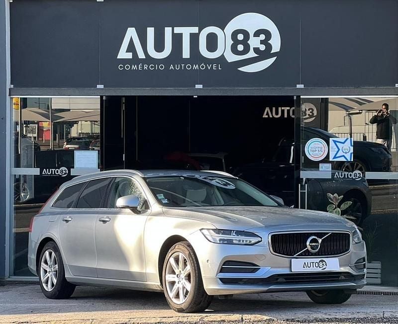 Cinzento Usado 2017 Volvo V90 Carrinha | € 26.990 (Preço justo) - Imagem 1/1