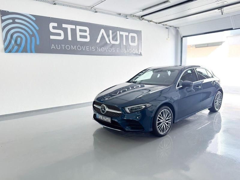 Usado Mercedes A250 AMG line 218 HP (160 kW) 2022 Azul Sedan