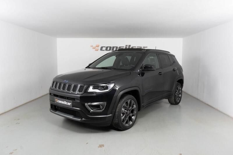 Preto Usado 2020 Jeep Compass Limited SUV | € 24.980 (Preço justo) - Imagem 1/4