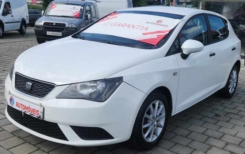 Branco Usado 2013 Seat Ibiza Citadino | € 7.490 (Bom preço) - Imagem 1/4