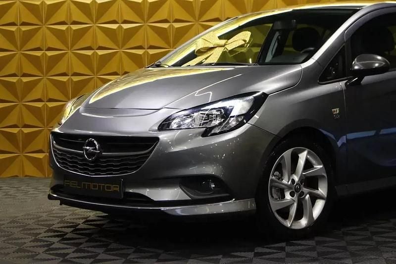 Usado Opel Corsa 115 HP (84 kW) 2017 Cinza antracite Citadino