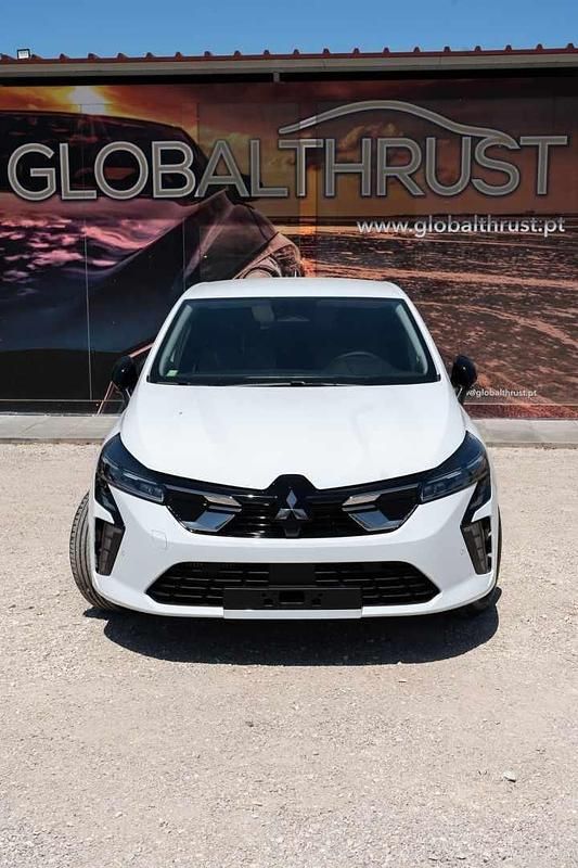 Branco Novo 2025 Mitsubishi Colt | € 22.900 (Preço justo) - Imagem 1/4