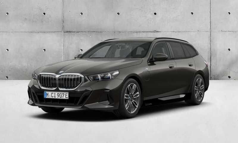 Cinza sophisto metalizada brilhante Novo 2025 BMW 530e Comfort Edition Carrinha | € 80.990 (Preço elevado) - Imagem 1/4