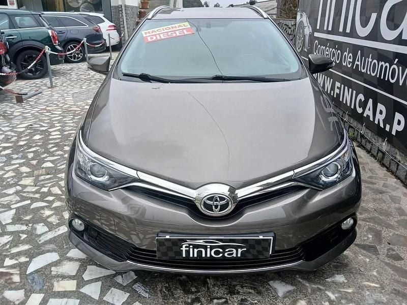 Usado Toyota Auris Touring Sports 90 HP (66 kW) 2016 Outra Carrinha