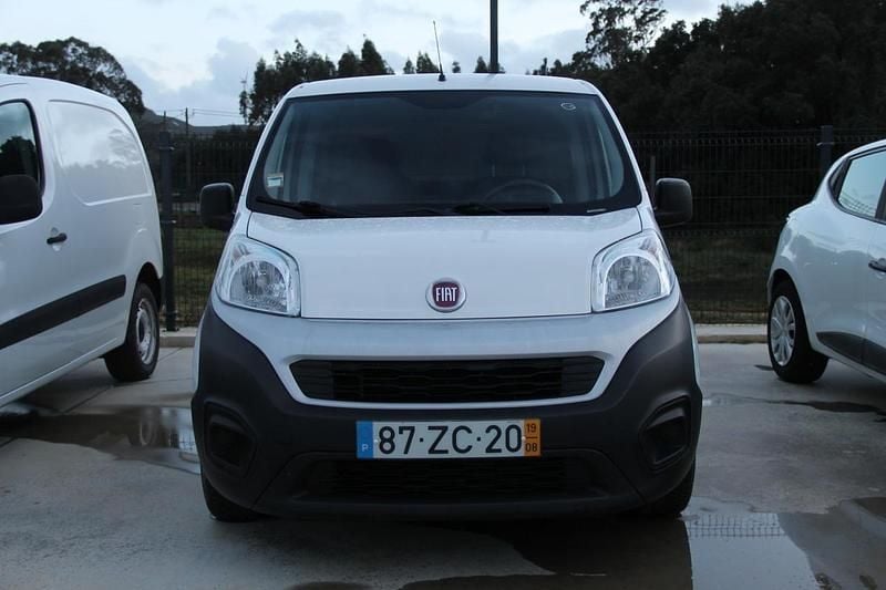 Usado Fiat Fiorino 80 HP (58 kW) 2019 Branco Monovolume