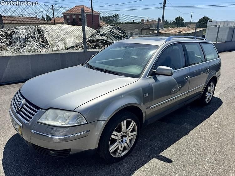 Cinza Usado 2003 VW Passat Carrinha | € 3.250 (Preço justo) - Imagem 1/1