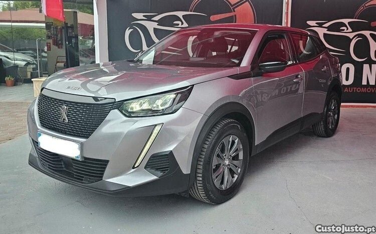 Cinza Usado 2021 Peugeot 2008 Active SUV | € 18.750 (Preço elevado) - Imagem 1/1