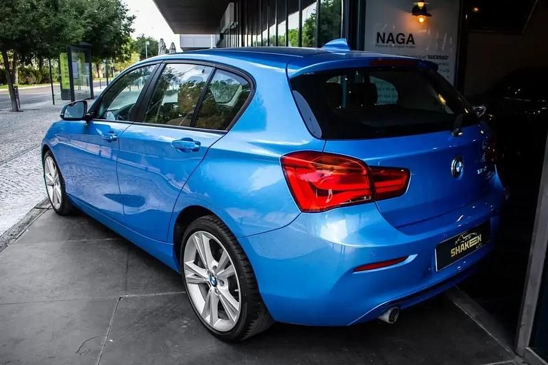 Usado BMW 118 Luxury Line 150 HP (110 kW) 2018 Azul Citadino