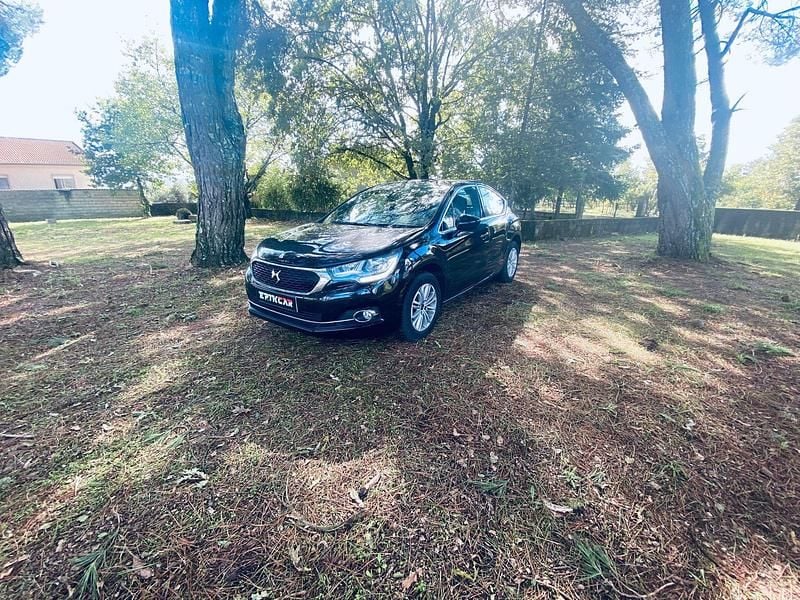 Preto Usado 2018 DS Automobiles DS4 So Chic | € 13.597 (Super Preço) - Imagem 1/4