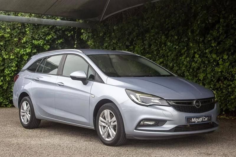 Cinzento Usado 2017 Opel Astra Business Edition Carrinha | € 11.500 (Preço elevado) - Imagem 1/4