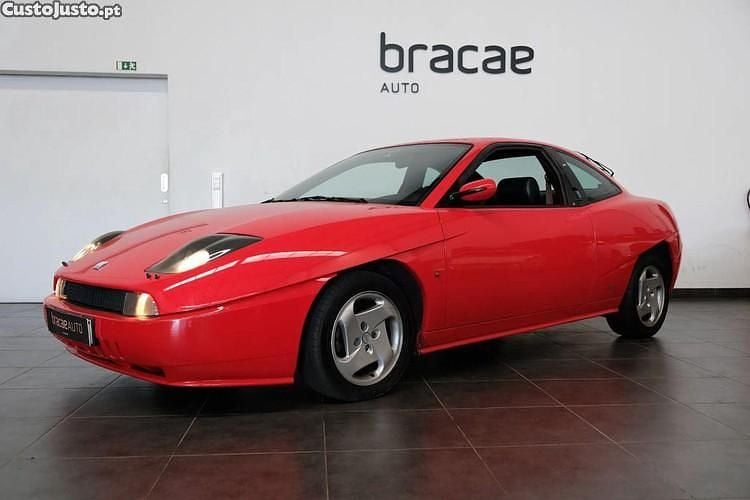 Vermelho Usado 1994 Fiat Coupé Coupé | € 9.500 - Imagem 1/1